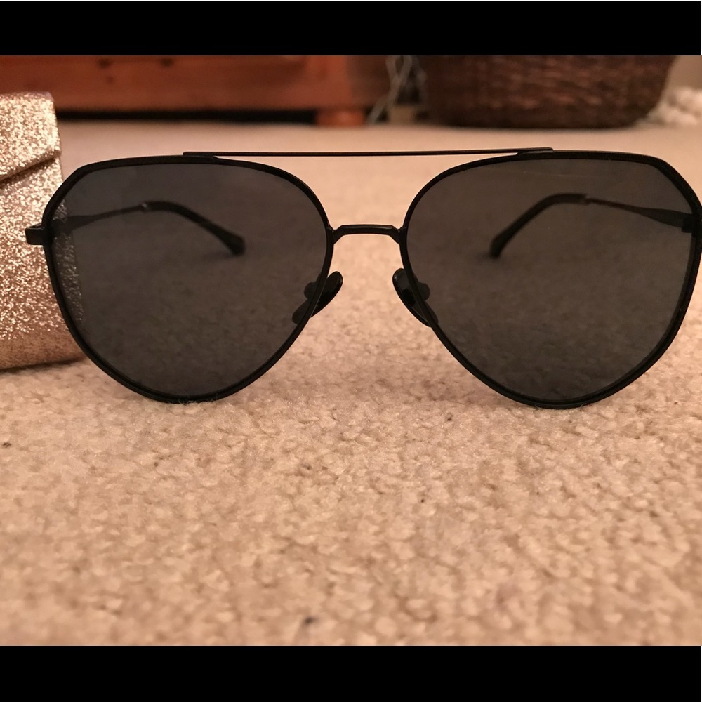 DIFF Eyewear Jessie James Decker Black Aviators